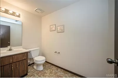 4216 Elkhart Lake Road, Saint Charles, MO 63304 - Photo 31