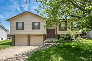 4216 Elkhart Lake Rd, Saint Charles, MO 63304 - Photo 1