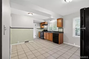 311 Superior Dr, Saint Louis, MO 63135 - Photo 23