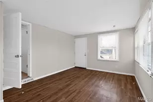 311 Superior Dr, Saint Louis, MO 63135 - Photo 13