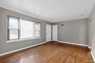 311 Superior Dr, Saint Louis, MO 63135 - Photo 11