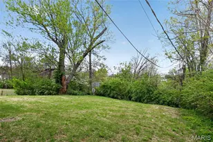 311 Superior Dr, Saint Louis, MO 63135 - Photo 9