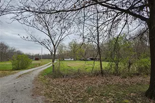 108 E Lark Dr, Fenton, MO 63026 - Photo 15