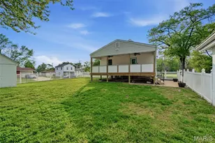 1800 Patterson Rd, Florissant, MO 63031 - Photo 37