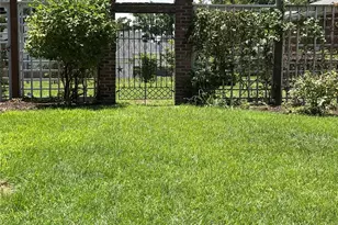 6413-6415 Bradley Ave, Saint Louis, MO 63139 - Photo 5