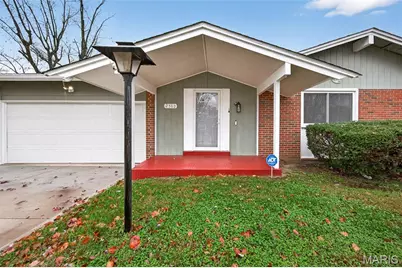 2560 Woodsage Drive, Florissant, MO 63033 - Photo 3