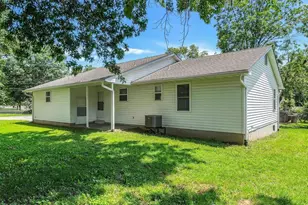 107 Vincent St, Pacific, MO 63069 - Photo 3