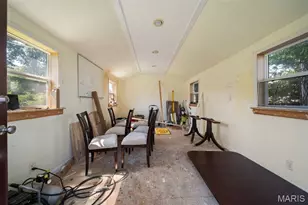 8510 Antler Dr, Richmond Heights, MO 63117 - Photo 43