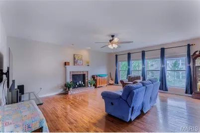 2457 Dunheath Lane, Dardenne Prairie, MO 63368 - Photo 9