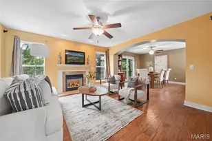 232 Sunset Villa Cir, O'Fallon, MO 63366 - Photo 3
