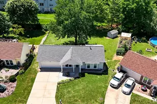 1319 Cambrook Ct, Saint Charles, MO 63304 - Photo 37