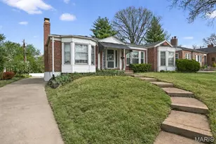 8125 Halifax Dr, Clayton, MO 63105 - Photo 33