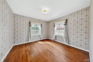 8125 Halifax Dr, Clayton, MO 63105 - Photo 19