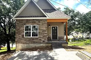 621 McKissock Street St, De Soto, MO 63020 - Photo 1