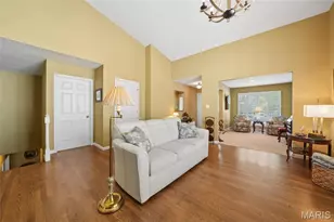 806 Whispering Village Cir, Ballwin, MO 63021 - Photo 5