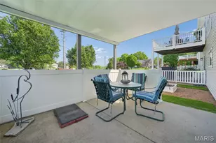 806 Whispering Village Cir, Ballwin, MO 63021 - Photo 17