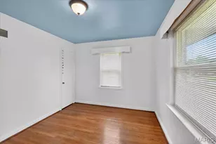 10312 Seaton Dr, Bellefontaine Neighbors, MO 63137 - Photo 29