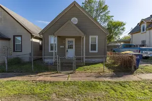 129 E Pratt St, De Soto, MO 63020 - Photo 3