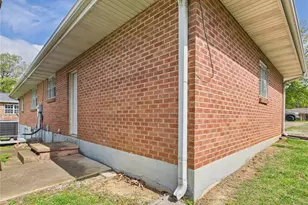 1506 Big Bend Rd, Poplar Bluff, MO 63901 - Photo 9
