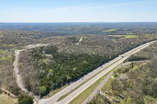 709 Eberhardt Ln, De Soto, MO 63020 - Photo 15