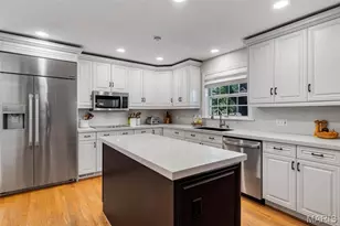 13021 Saller Dr, Sunset Hills, MO 63127 - Photo 17