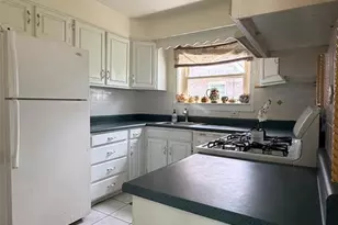 509 Country Club Dr, Pasadena Park, MO 63121 - Photo 5
