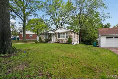 8151 Underhill Drive, Saint Louis, MO 63114 - Photo 3