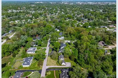 908 Woodshire Lane + Lot A, Creve Coeur, MO 63141 - Photo 19