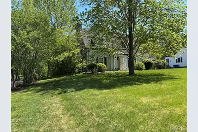 908 Woodshire Lane + Lot A, Creve Coeur, MO 63141 - Photo 5