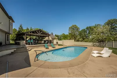 604 Glyn Cagny Road, Ballwin, MO 63021 - Photo 81