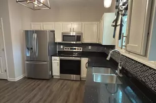 3653 Arpent St, Saint Charles, MO 63301 - Photo 7