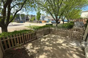 3653 Arpent St, Saint Charles, MO 63301 - Photo 29
