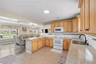 413 Prince David Dr, O'Fallon, MO 63366 - Photo 7