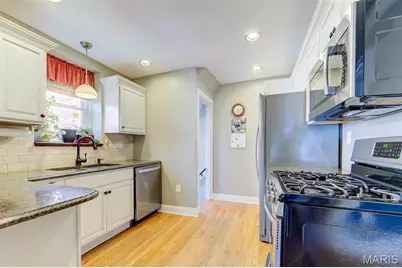 6555 Mardel Avenue, Saint Louis, MO 63109 - Photo 5