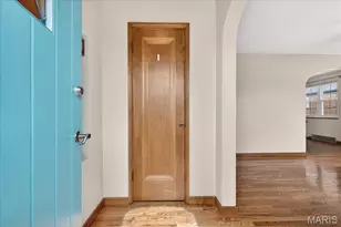 705 Bella Villa Dr, Bella Villa, MO 63125 - Photo 5