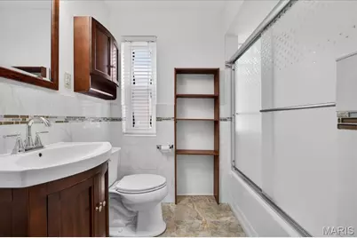 705 Bellavilla Drive, Bella Villa, MO 63125 - Photo 17