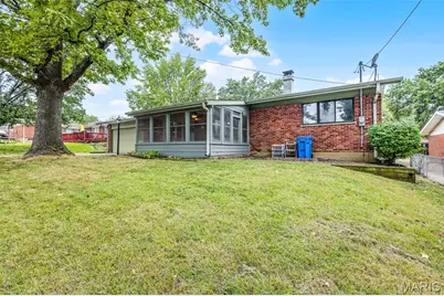 2520 Greenberry Drive, Florissant, MO 63033 - Photo 43