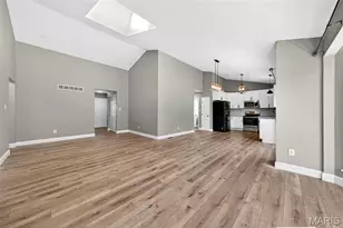 549 Rancho Ln, Florissant, MO 63031 - Photo 25