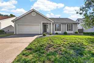 549 Rancho Ln, Florissant, MO 63031 - Photo 1