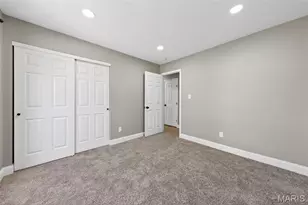 549 Rancho Ln, Florissant, MO 63031 - Photo 21