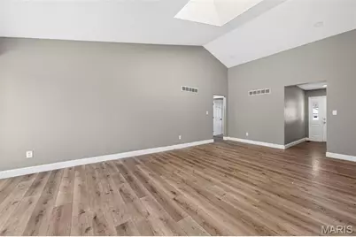 549 Rancho Lane, Florissant, MO 63031 - Photo 45
