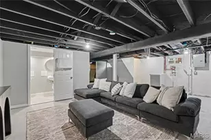 6933 Melrose Ave, University City, MO 63130 - Photo 21