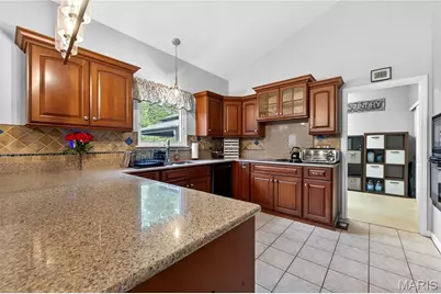 4369 Margaret Ridge Drive, Florissant, MO 63034 - Photo 17