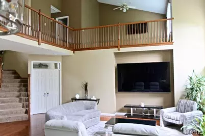 4369 Margaret Ridge Drive, Florissant, MO 63034 - Photo 5