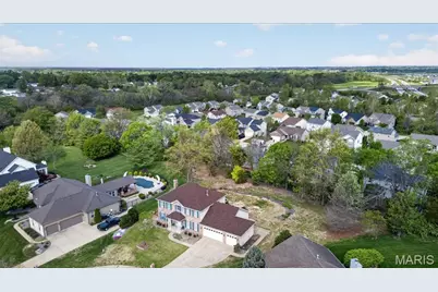 5527 Hennsley Circle, Weldon Spring, MO 63304 - Photo 29