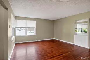 9946 Lanier Dr, Saint Louis, MO 63136 - Photo 9
