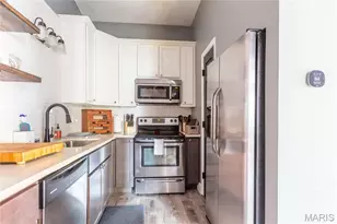 906 Hickory St, Saint Louis, MO 63104 - Photo 5