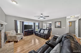 1170 Sunny Ridge Dr, O'Fallon, MO 63366 - Photo 5