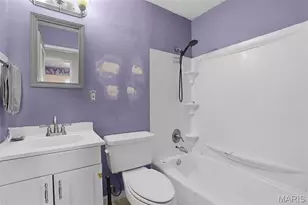 1684 Kew Gardens Dr, Florissant, MO 63031 - Photo 5