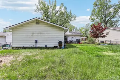 1684 Kew Gardens Drive, Florissant, MO 63031 - Photo 3